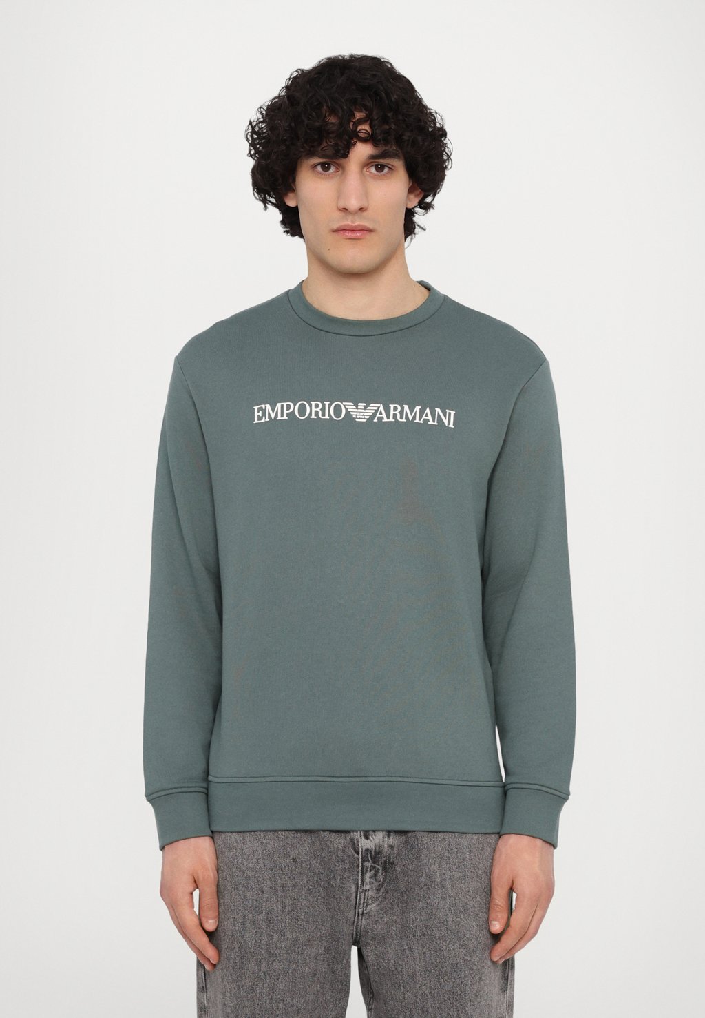 

Толстовка Emporio Armani, зеленый
