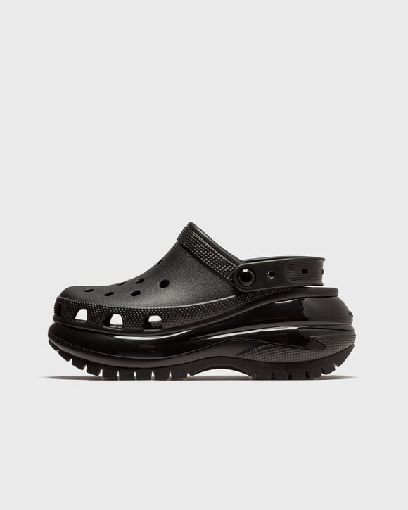 

Сандалии Crocs Classic Mega Crush Clog, цвет blk