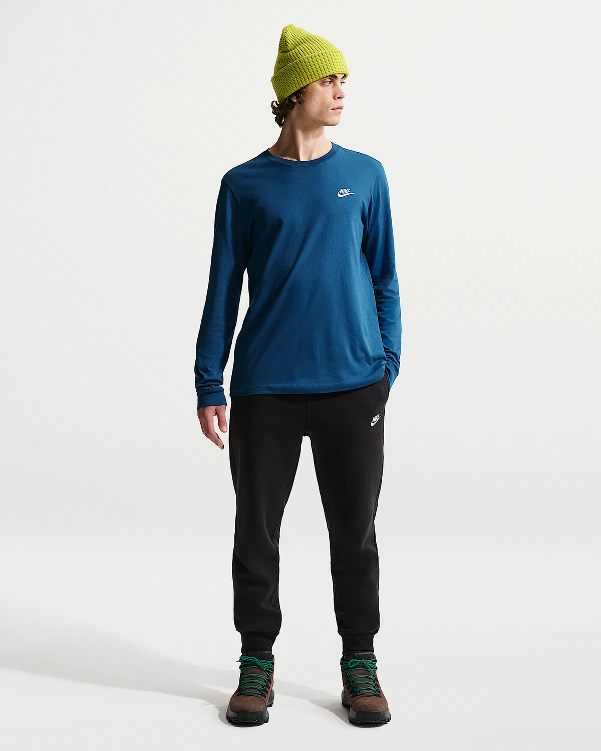 Мужская футболка с длинным рукавом Nike Sportswear Club, Court Blue — фото 4
