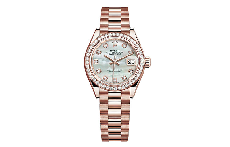 

Женские часы Datejust Collection ROLEX, random warranty period (warranty period for at least 1 year)