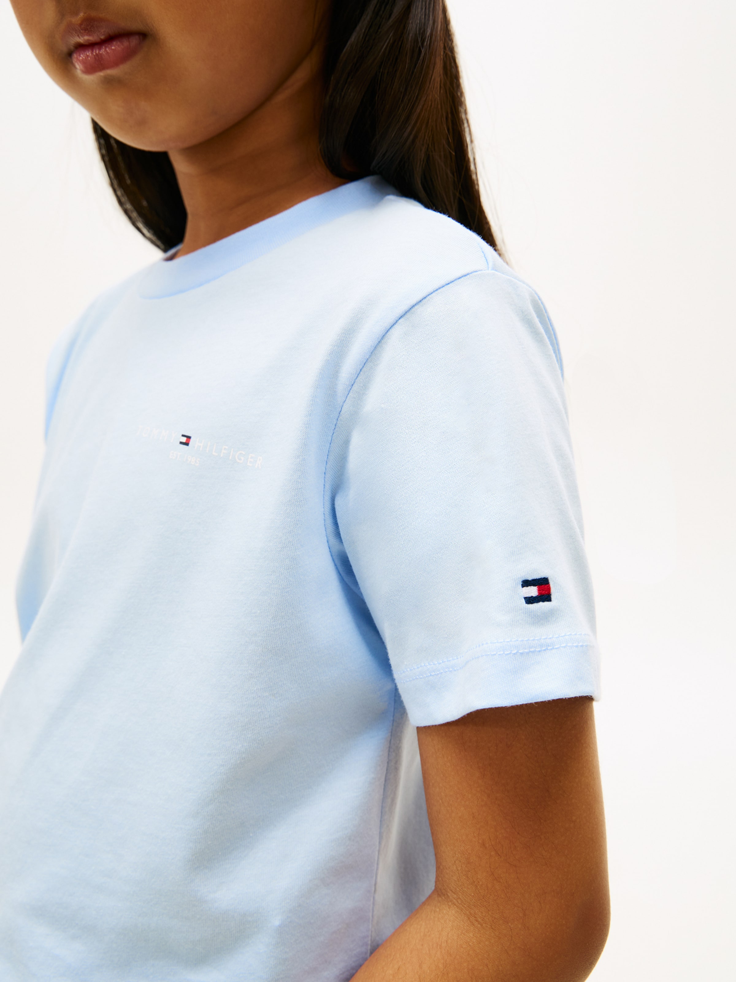 TOMMY HILFIGER Футболка в светло-голубом цвете — фото 2