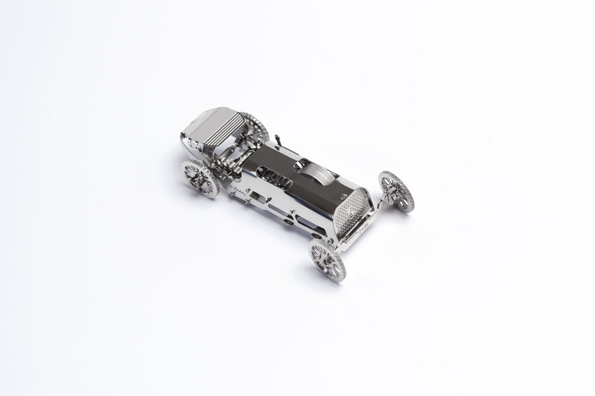 

Time For Machine, коллекционная модель для сборки Tiny Sport Car.