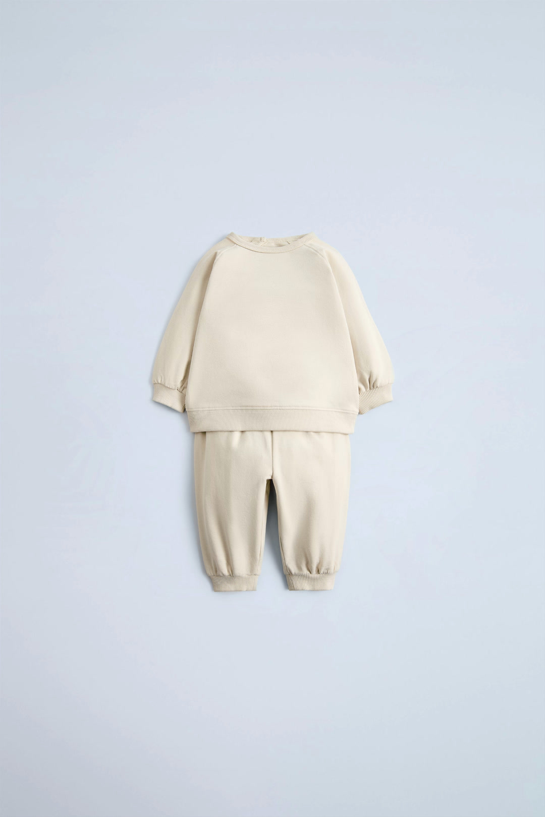 

Брюки и толстовка jogger co ord ZARA, экрю