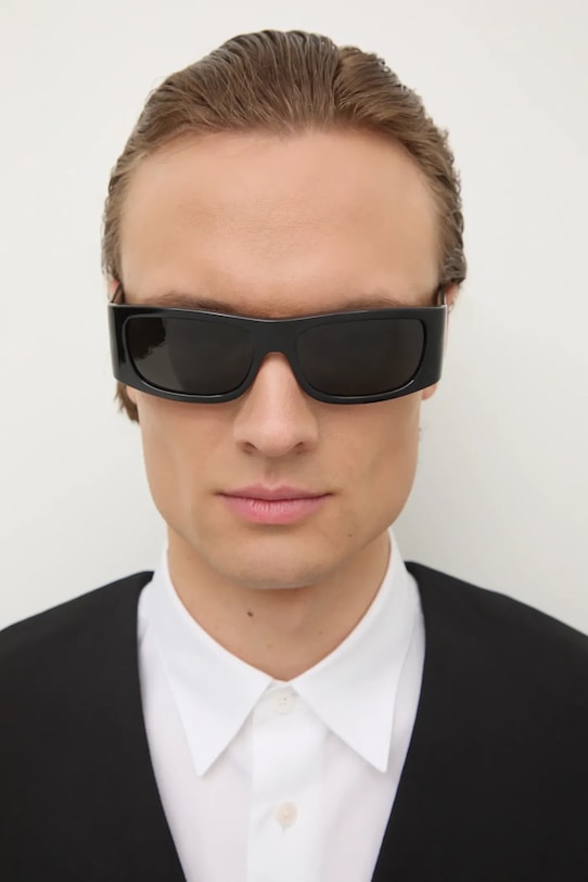 

Солнцезащитные очки Versace, черный