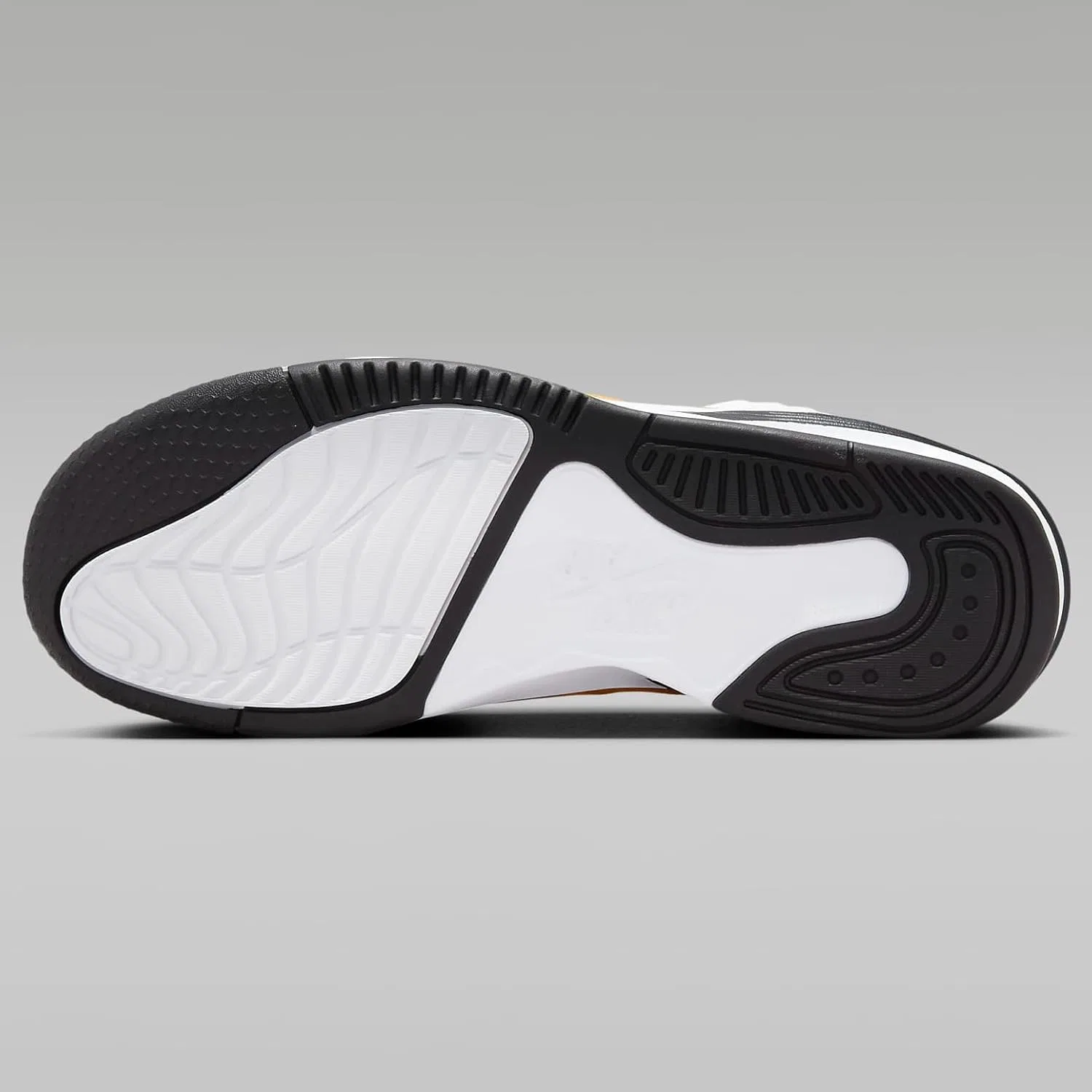 Мужские баскетбольные кроссовки Nike Jordan Max Aura 5, Yellow Ochre Black White — фото 4