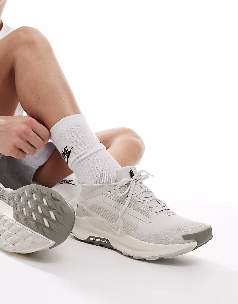 

Кроссовки Nike Running ReactX Pegasus Trail 5 Gore-TEX светло-зелёного цвета