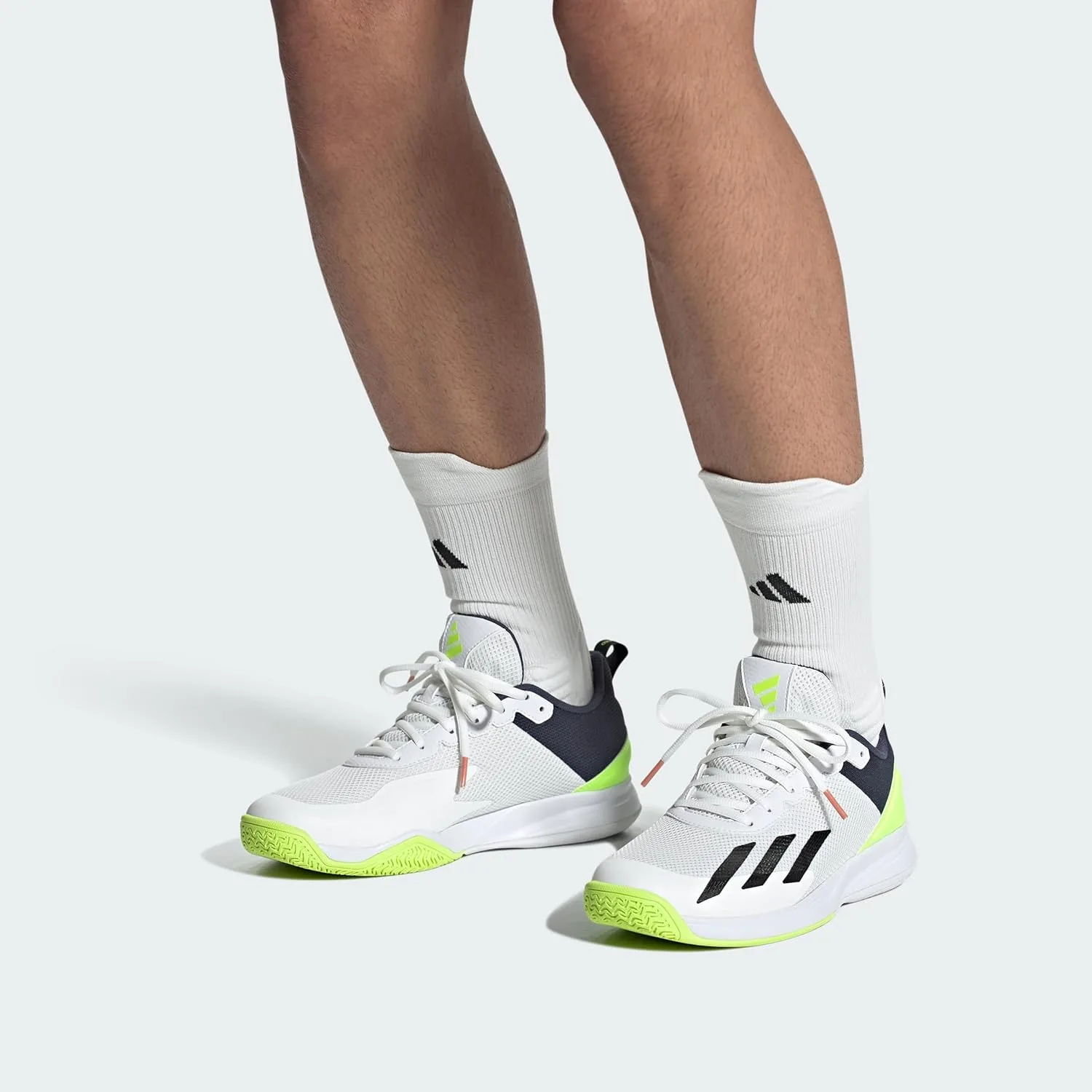 Мужские теннисные кроссовки Courtflash Speed adidas, белый — фото 2