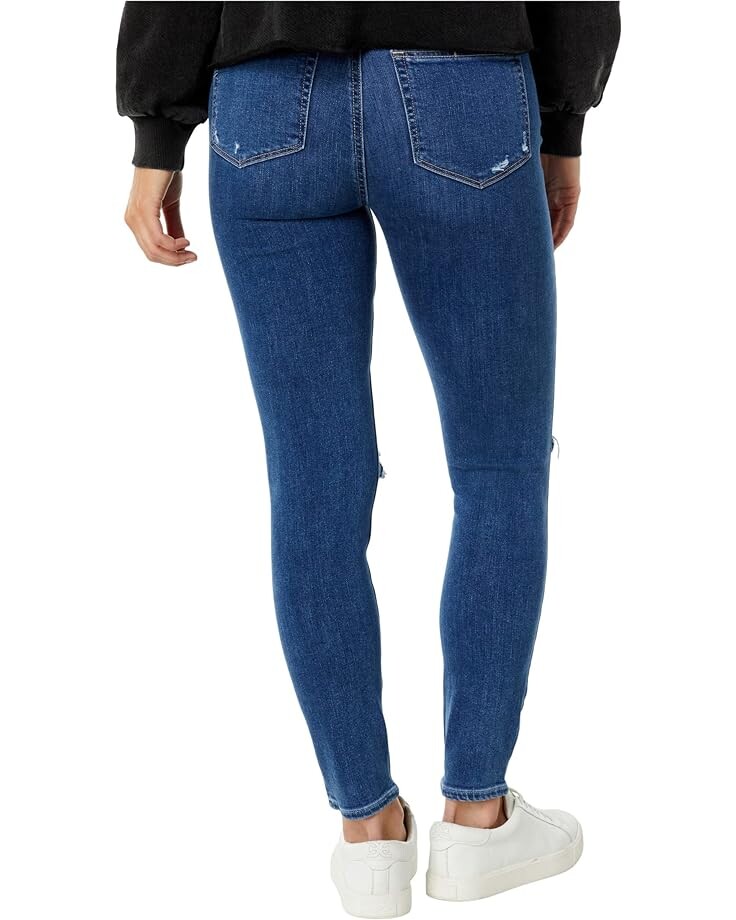 

Джинсы Paige Hoxton Ankle in Radio Star Destructed, цвет Radio Star Destructed