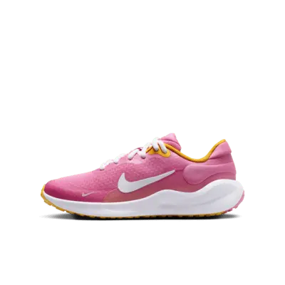 

Кроссовки Nike Revolution 7, цвет Pinksicle/University Gold/Arctic Orange/Summit White