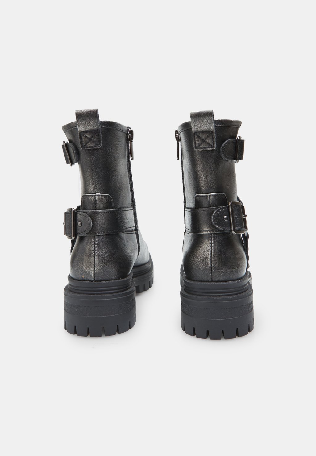 Ботильоны Bata, серебристый
