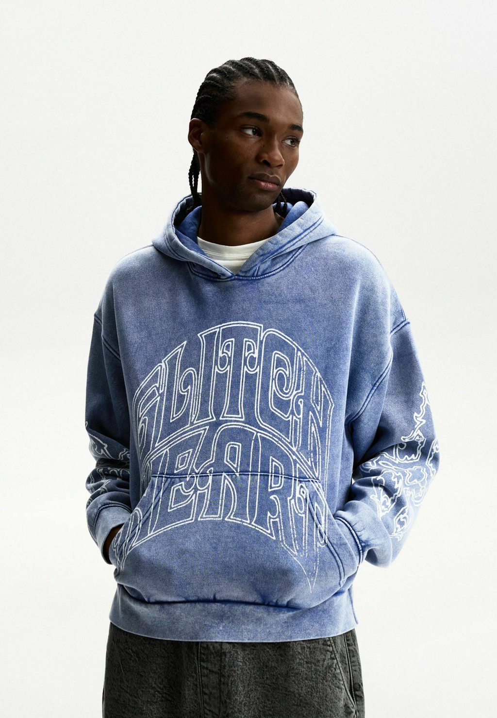 

Толстовка FADED PRINTED Bershka, деним