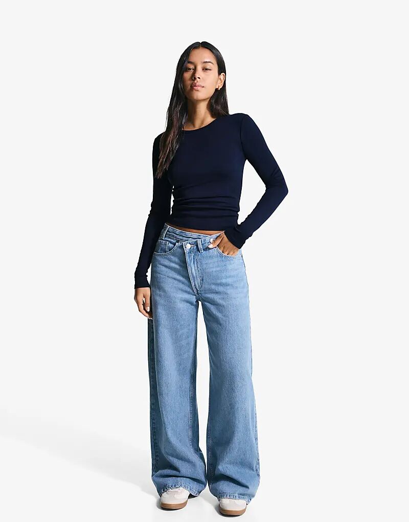 

Длинный топ Bershka темно-синего цвета