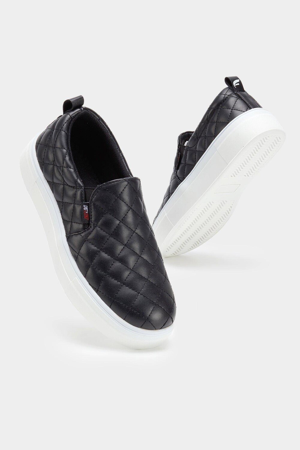 

Кроссовки без шнуровки Quilted Stylish Trainer Finily, черный