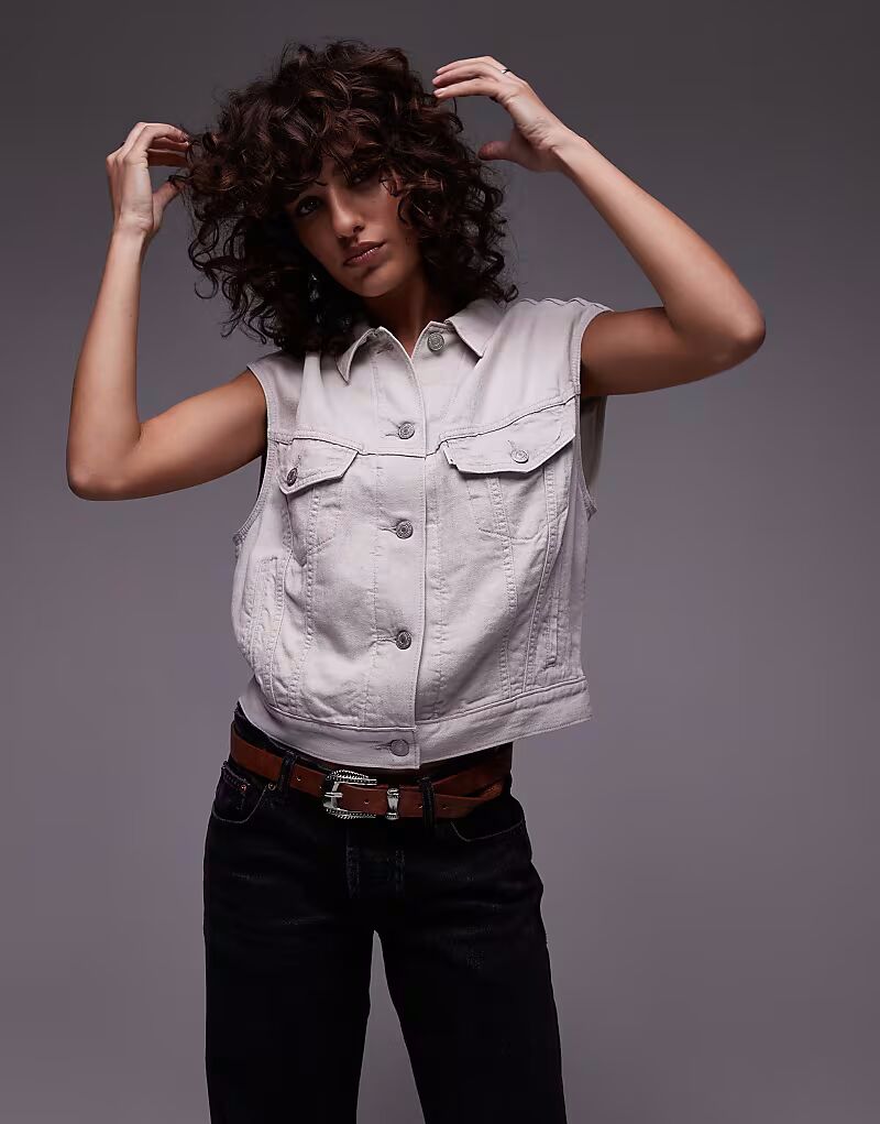 

Легкий джинсовый топ Levi's 90-х годов в укороченном белом цвете