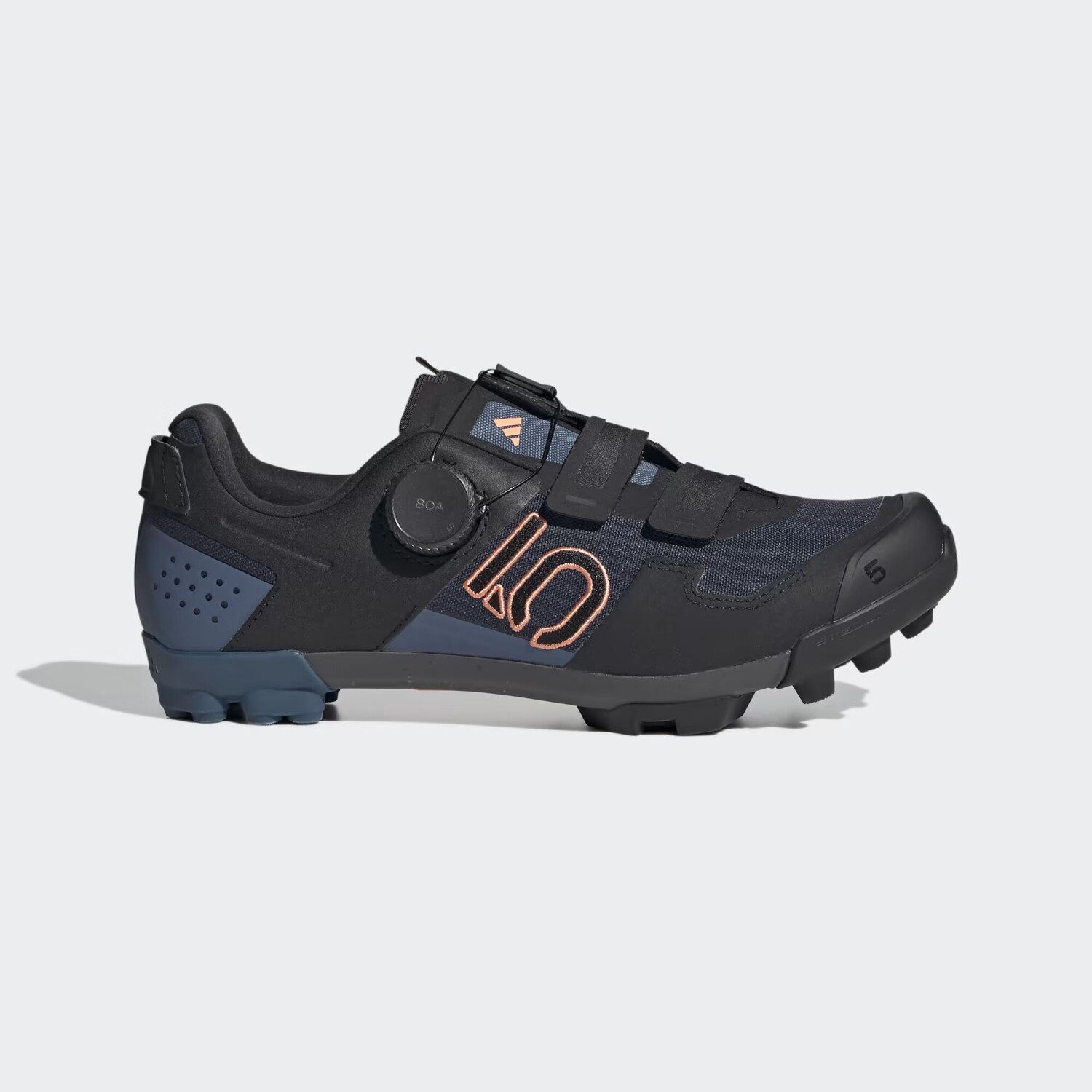 Кроссовки Five Ten Kestrel BOA Adidas, цвет Legend Ink/Core Black/Coral Fusion