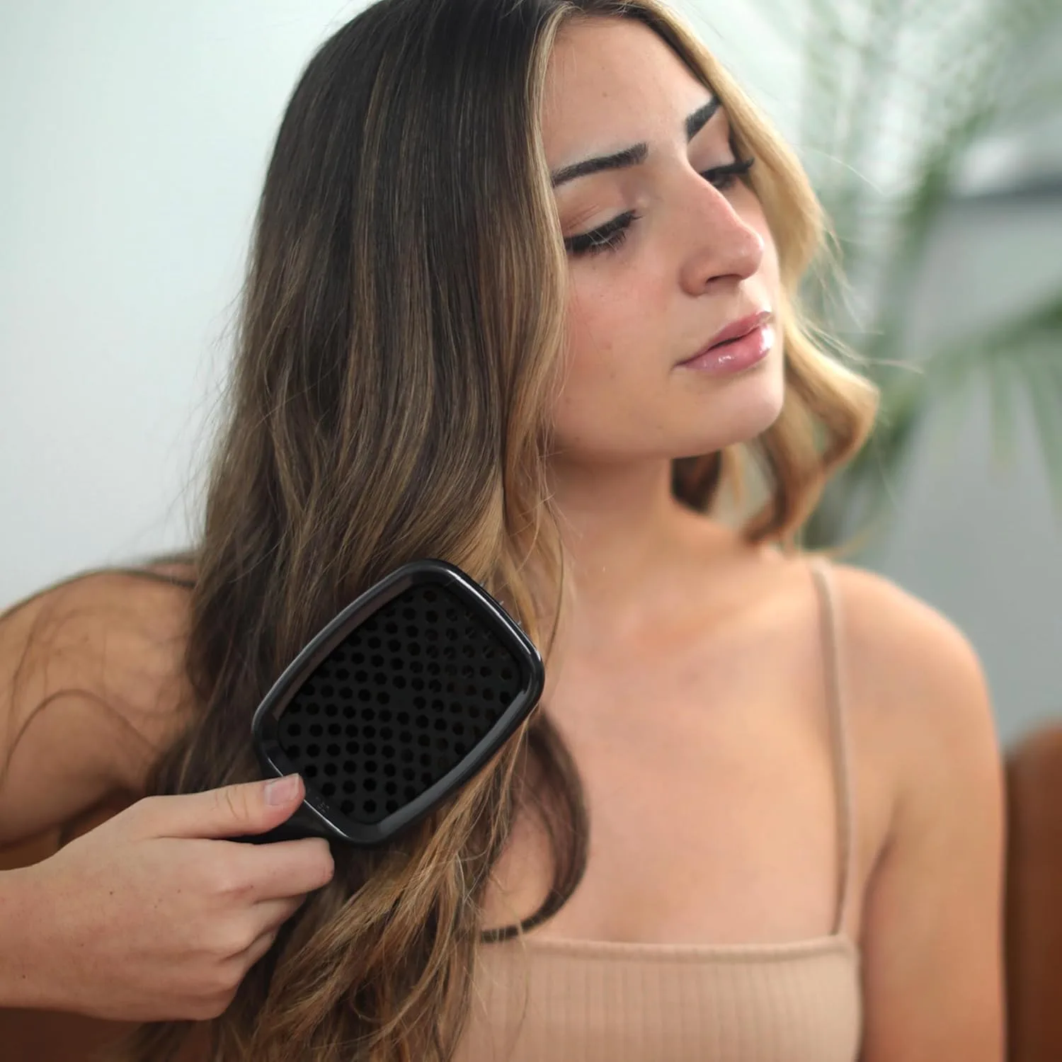 FHI Heat UNbrush расческа для распутывания волос (набор 3 шт) - для всех типов влажных и сухих волос - безболезненная щетка с антистатическими щетинками DuoFlex - легкая дорожная расческа (Original Black), Black,Blue — фото 3