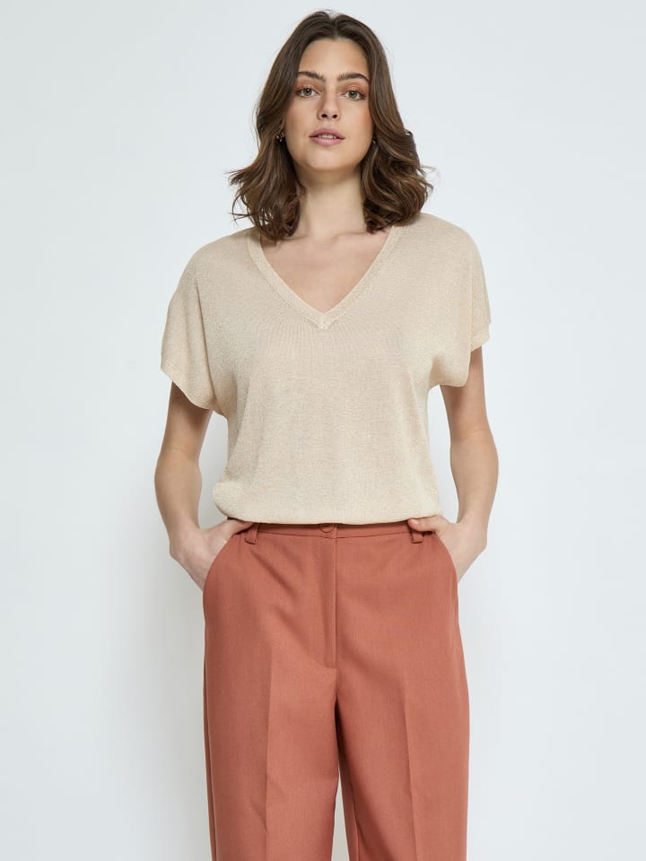 

Футболка цвета Медаль золотой металлик minus