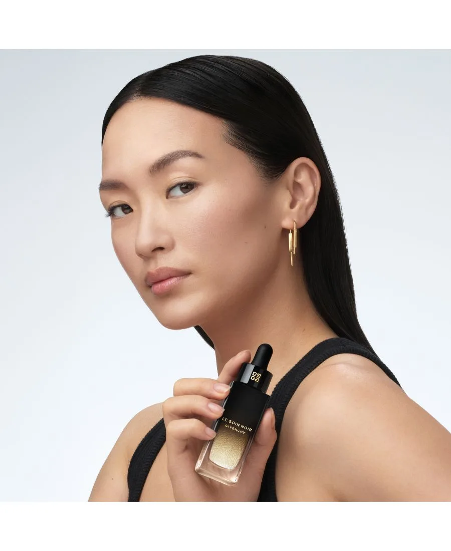 Givenchy Микроконцентрат Le Soin Noir, 1 унция — фото 4