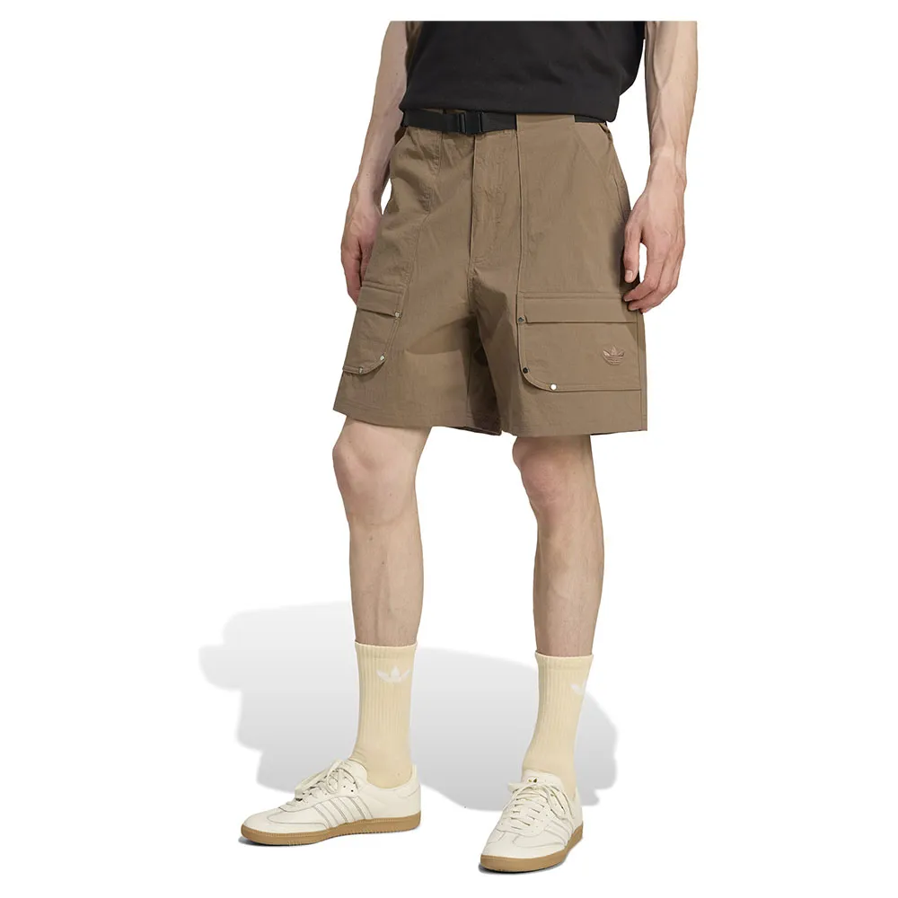 

Шорты adidas Originals Premium Essentials Utility cargo, коричневый