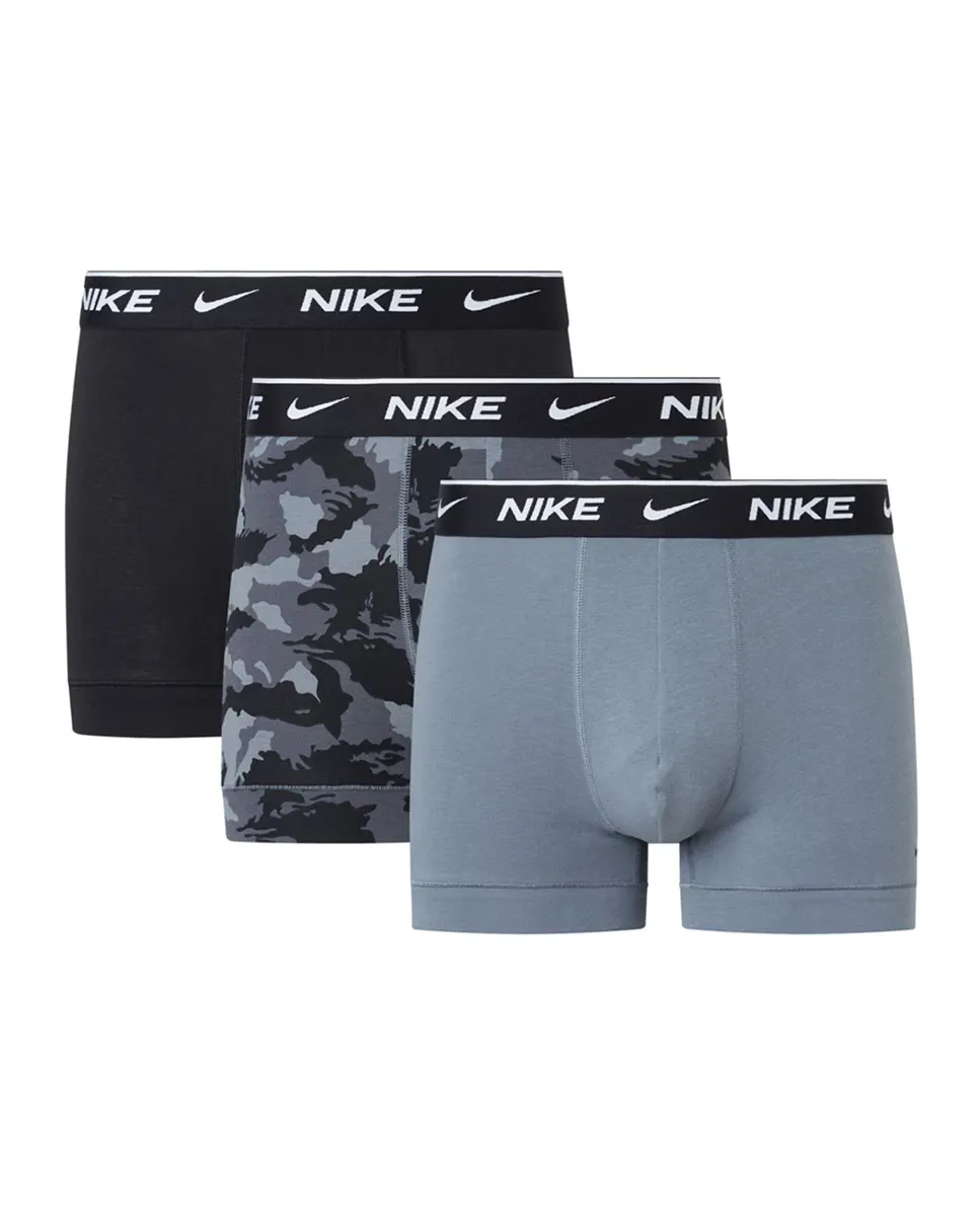 

Набор из 3 серых мужских трикотажных боксеров Nike, черный