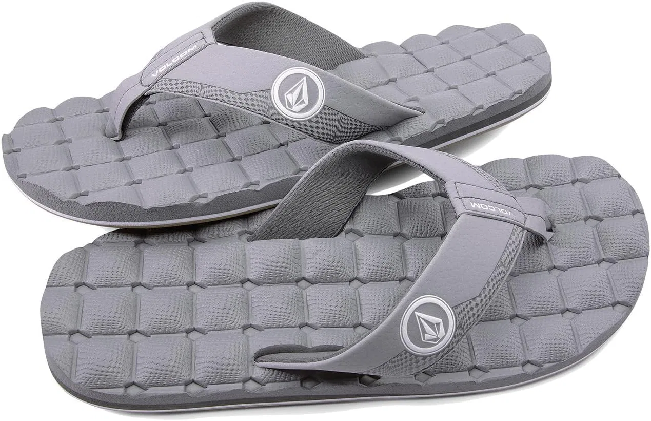 Сандалии тапочки Volcom, светло-серый