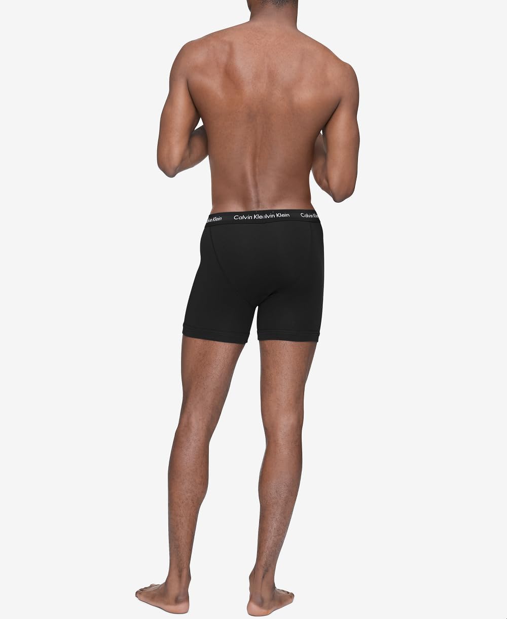 Комплект из 5 мужских трусов-боксеров Calvin Klein из хлопка и эластичного материала, 5 Black — фото 3