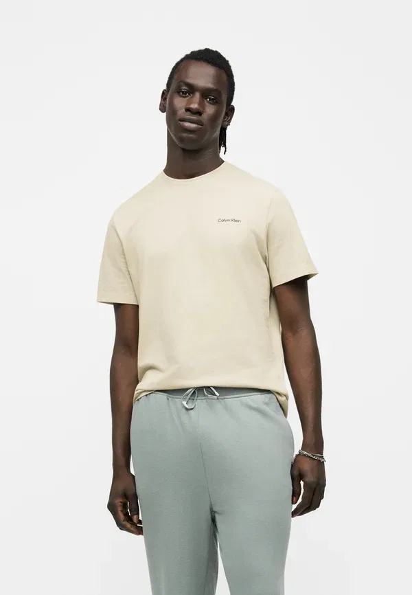 Футболка Calvin Klein Micro logo crew neck tee basic t-shirt, лунный свет — фото 3