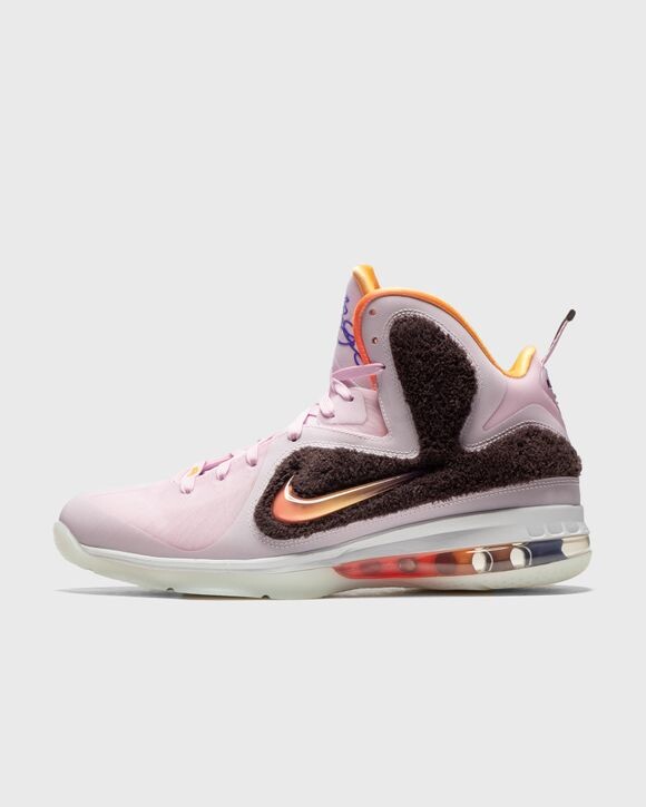 

Кроссовки Nike Lebron Ix, цвет regal pink/multi-color-velvet brown