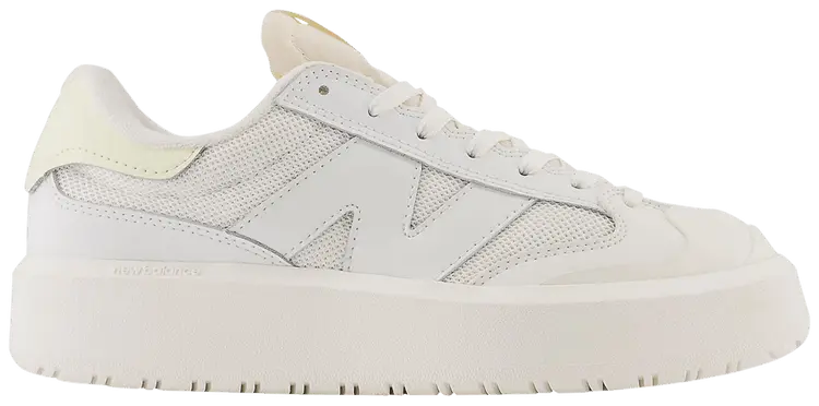 

Кроссовки New Balance CT302 'White Beige', белый