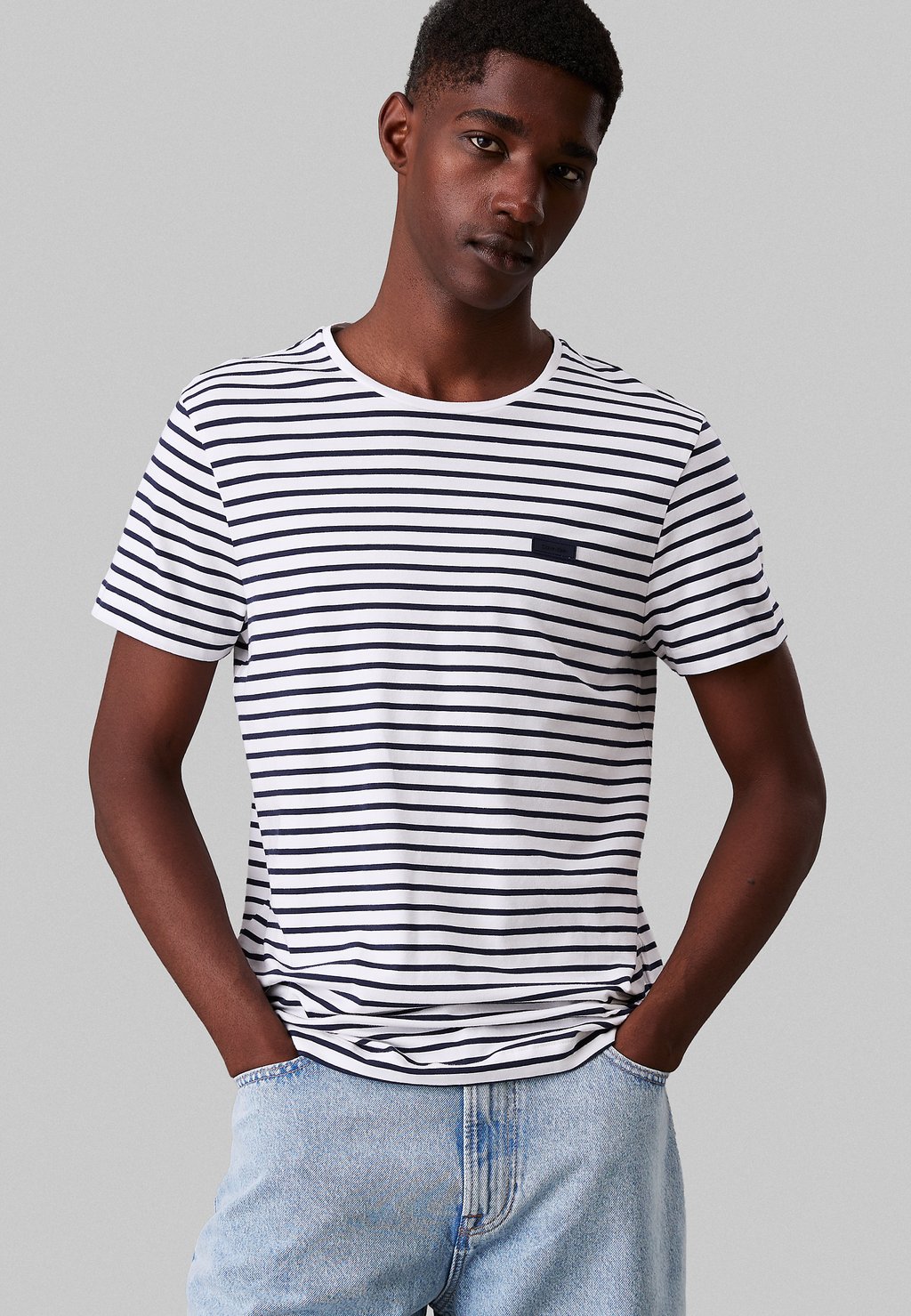 

Футболка с принтом SLIM Calvin Klein, синий