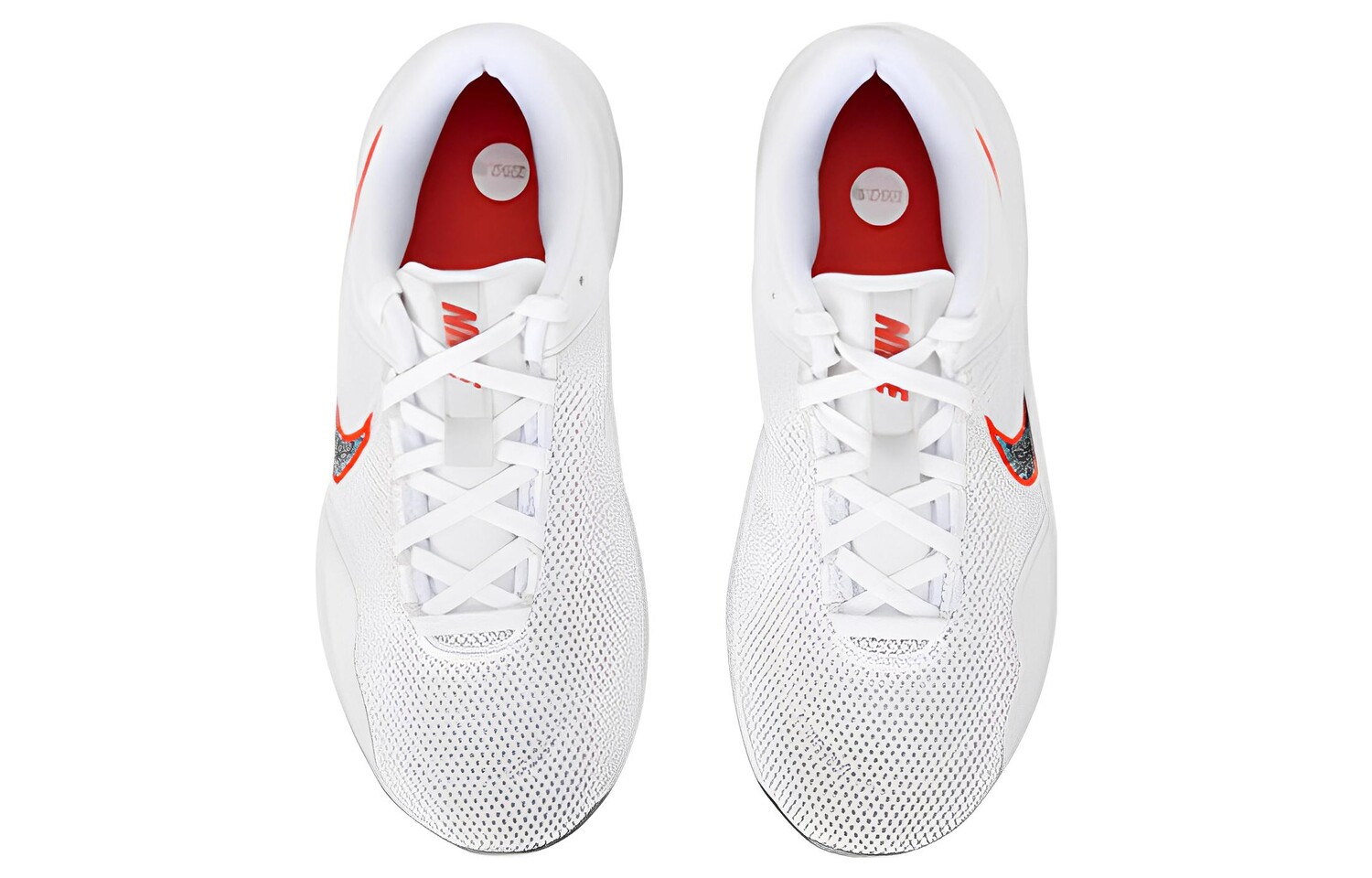 Кроссовки Nike Legend Essential для женщин — фото 4