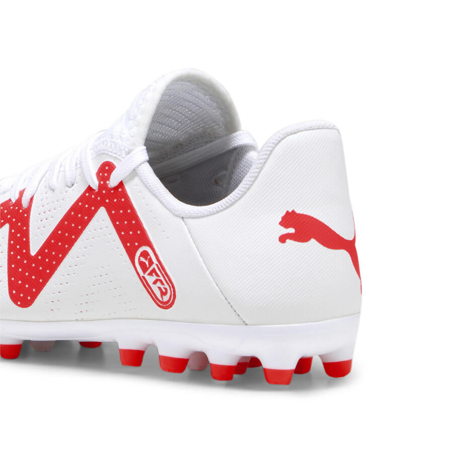 Футбольные бутсы FUTURE PLAY MG для молодежи PUMA White Fire Orchid Red — фото 2