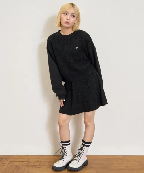 Комплект из топа и юбки с логотипом, хлопок, серый — фото 4