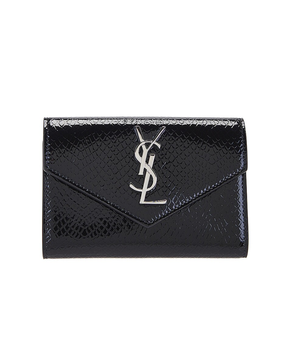 

Маленький кошелек-конверт Cassandre Saint Laurent, цвет Noir