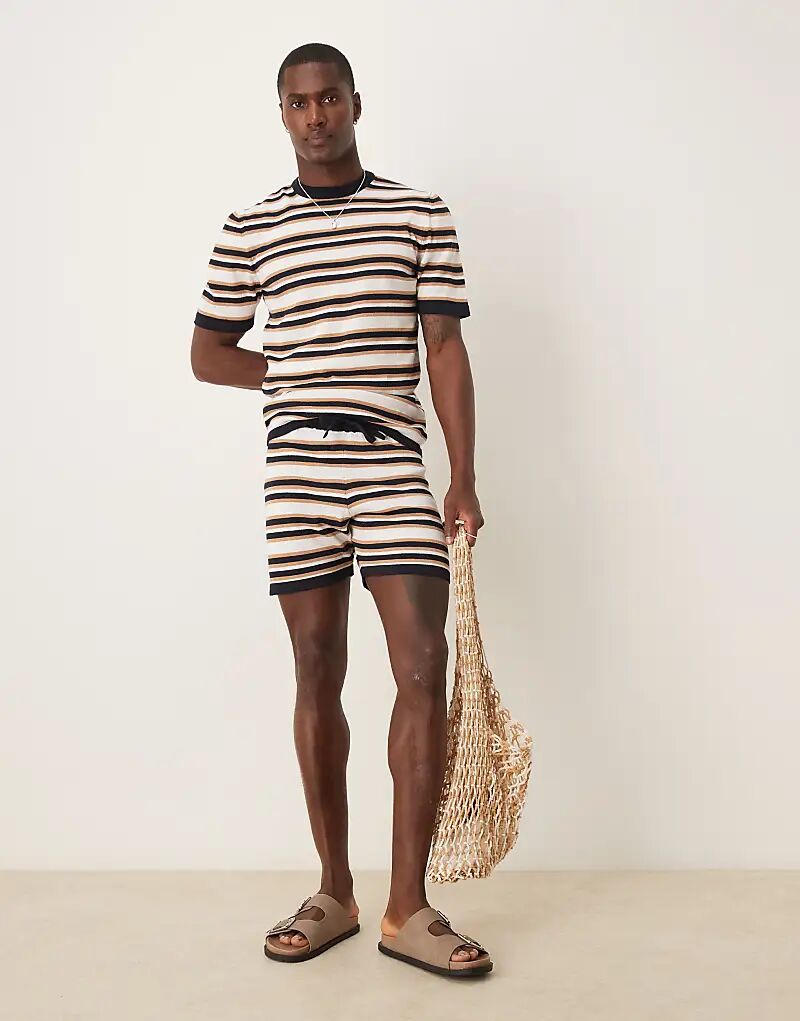 

Комплект из трикотажных полосатых шорт ASOS DESIGN