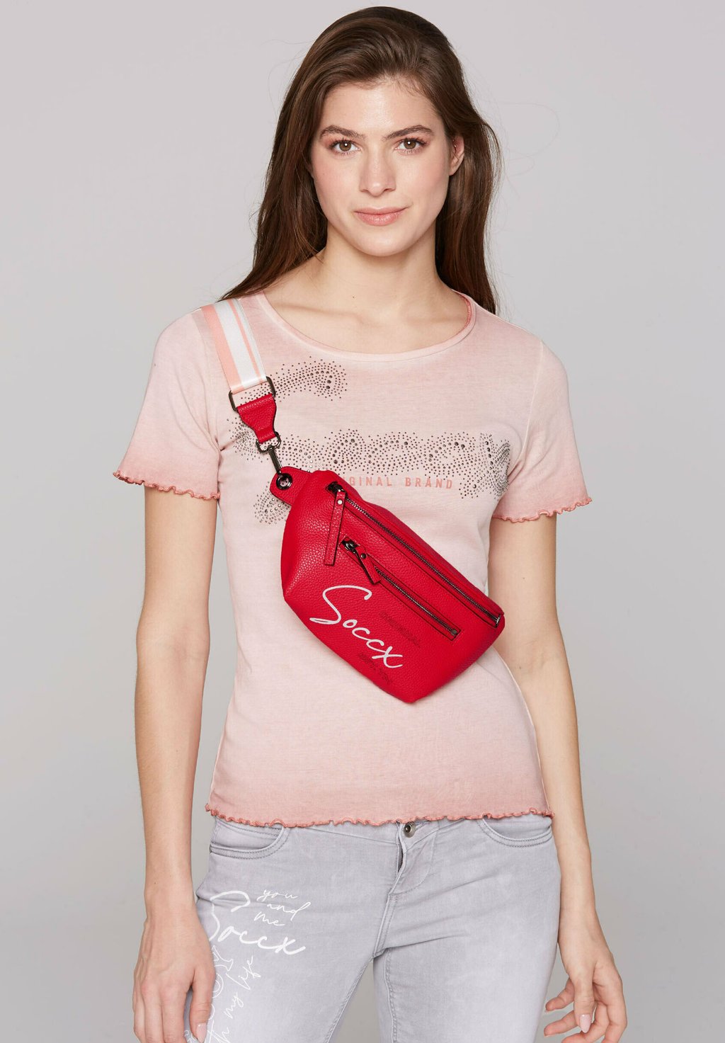 

Поясная сумка MIT LOGO PRINT UND WECHSELGURT Soccx, красный
