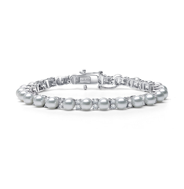 

Теннисный браслет из стерлингового серебра с прозрачными кубическими цирконами и белым жемчугом Genevive, белый