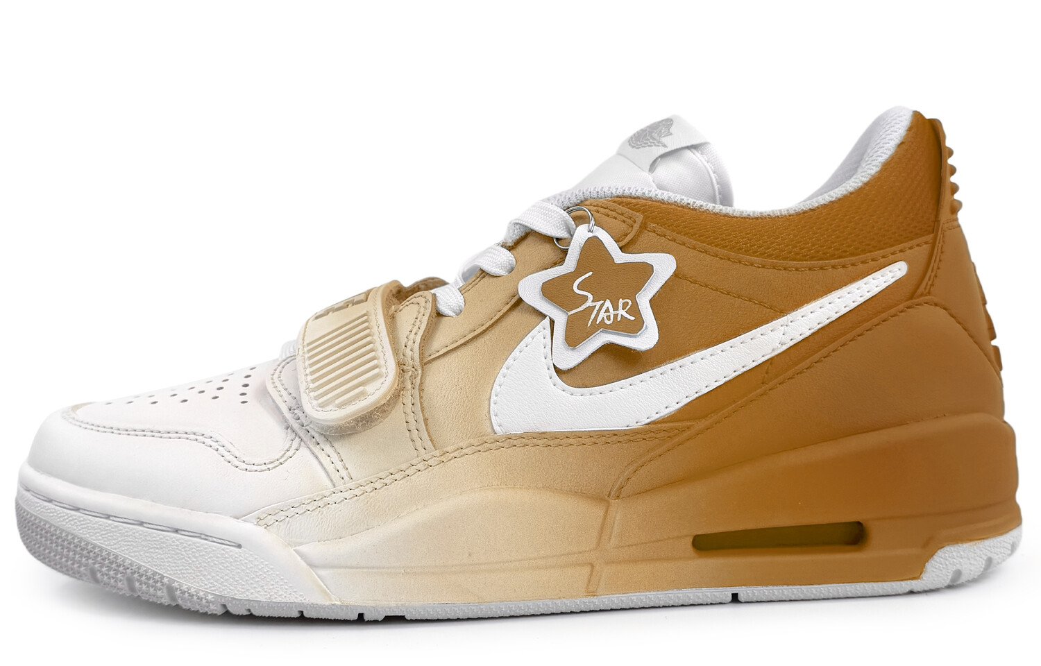 

Баскетбольные кроссовки Legacy 312 Vintage Men Low-Top White/Brown Jordan