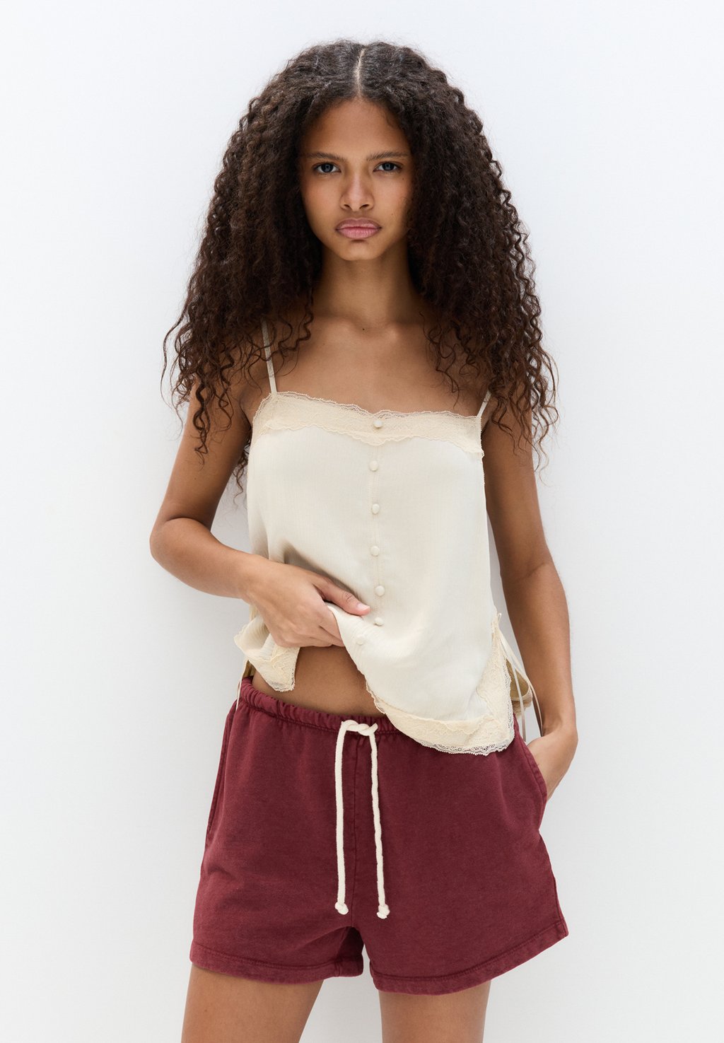 

Шорты Tracksuit bottoms PULL&BEAR, красный