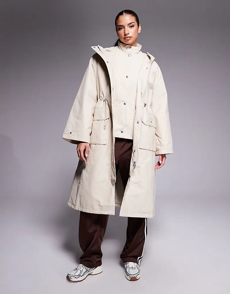 

Длинная непромокаемая куртка Barbour International Gabriella цвета экрю