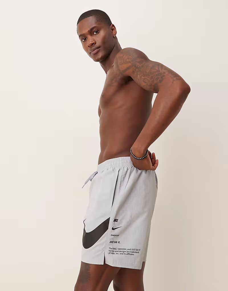 

Плавки-шорты Nike Specs Volley 7 дюймов серого цвета Nike Swimming