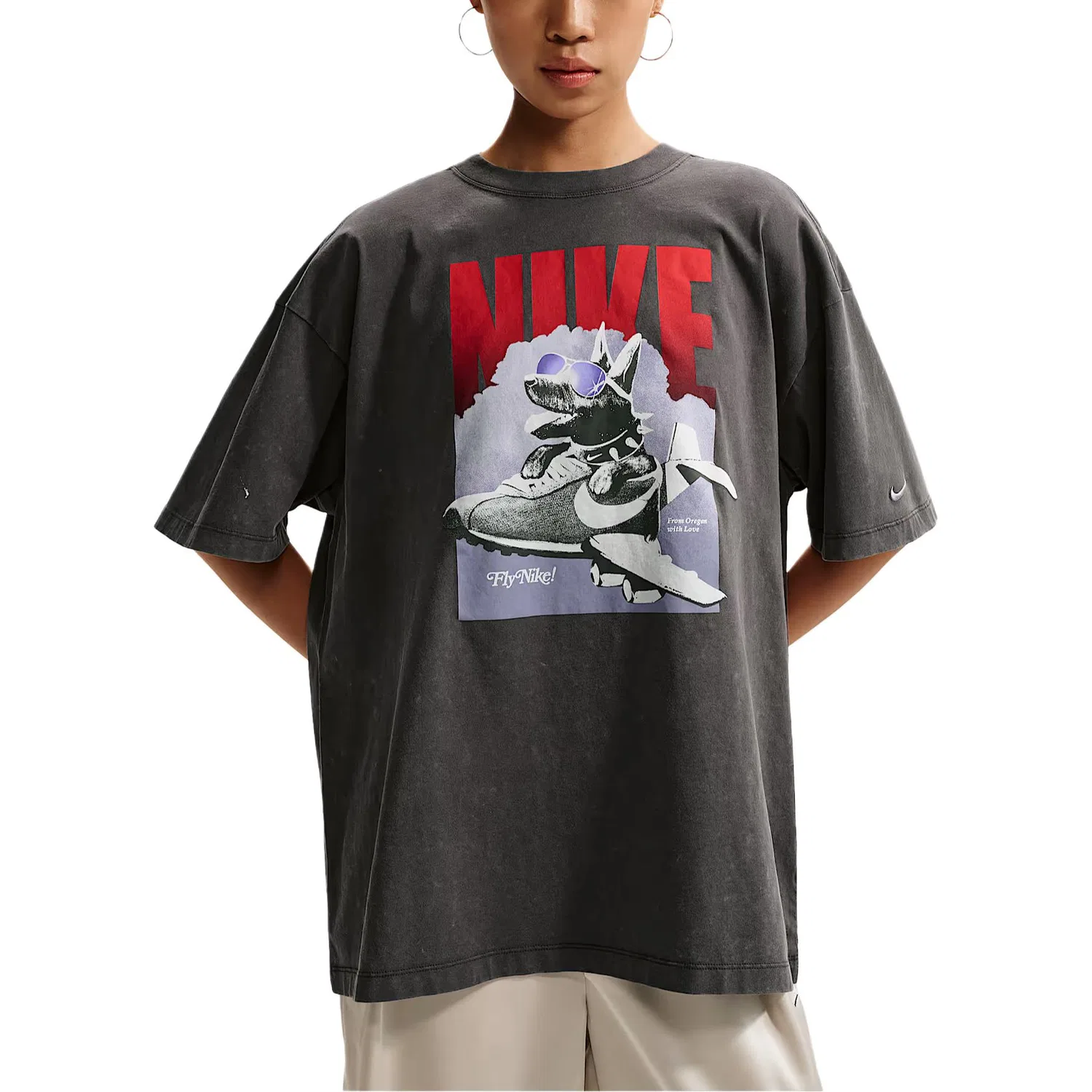 Женская футболка с опущенным плечом Drop Shoulder Sleeve Nike, Coal Black