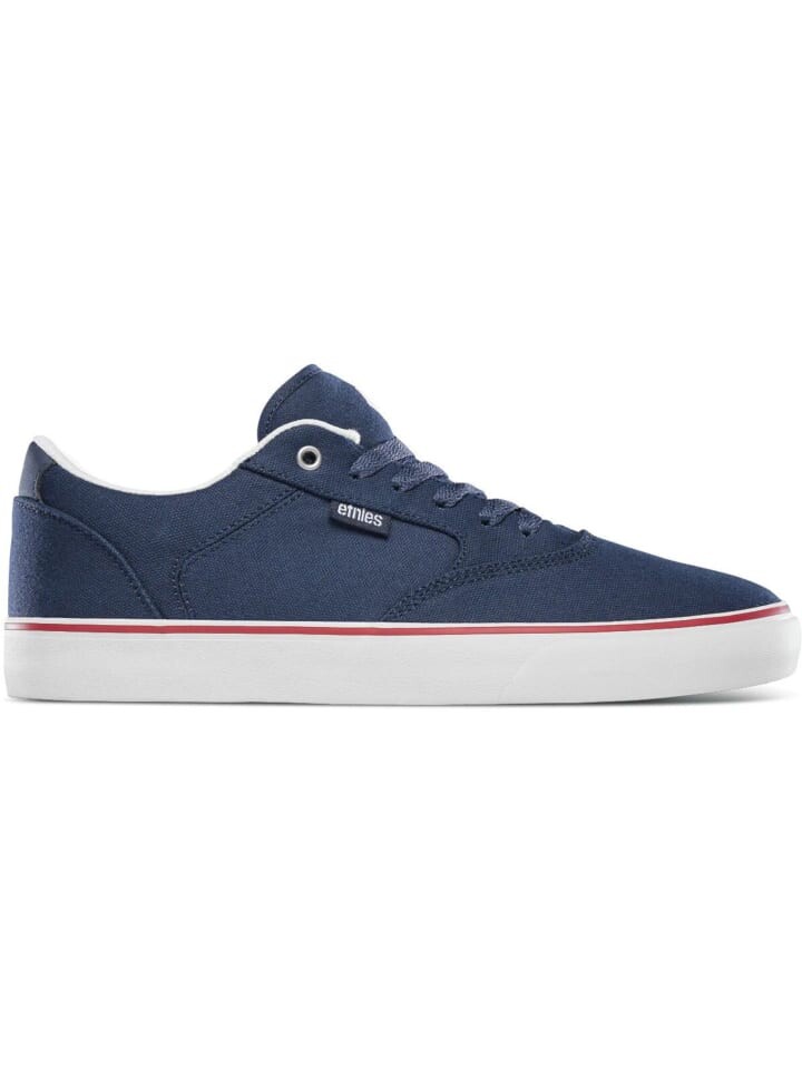

Кроссовки на шнуровке Etnies