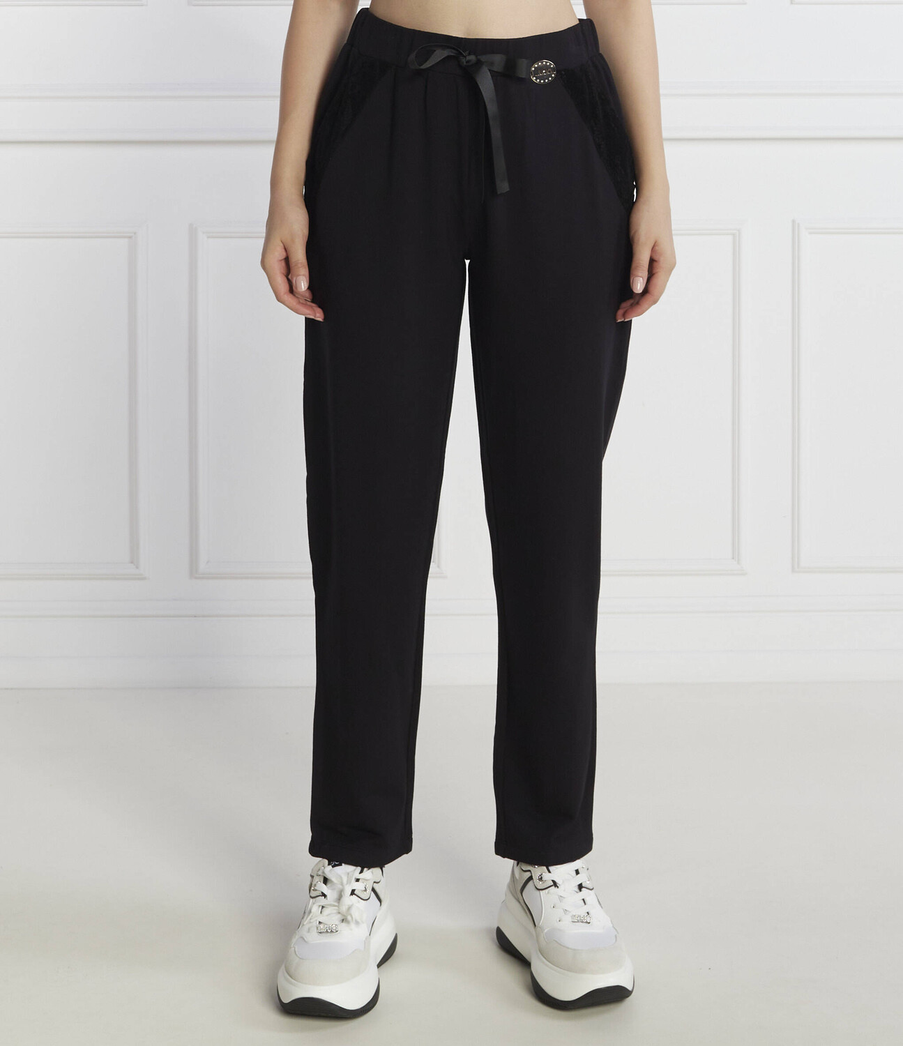 

Спортивные брюки Liu Jo Rose Regular Fit, черный
