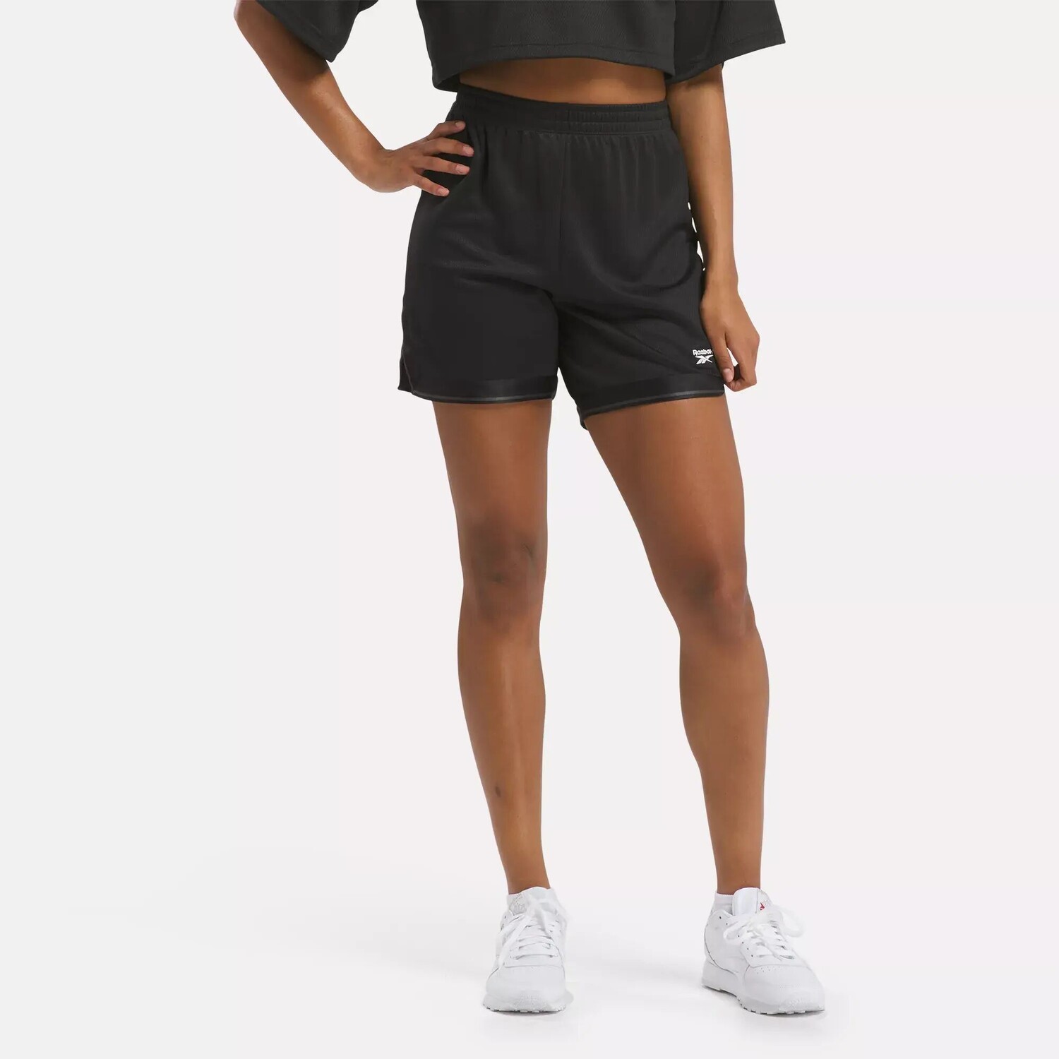 

Командные шорты Reebok, черный