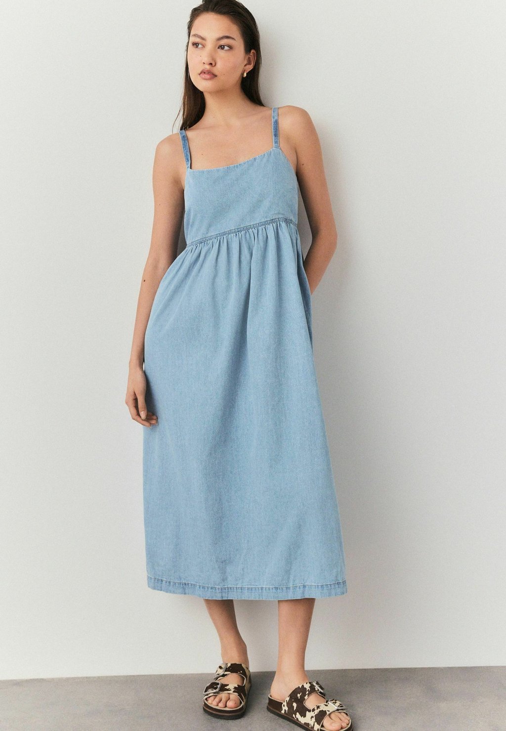 

Джинсовое платье TALL FIT STRAPPY MIDI Next, синий