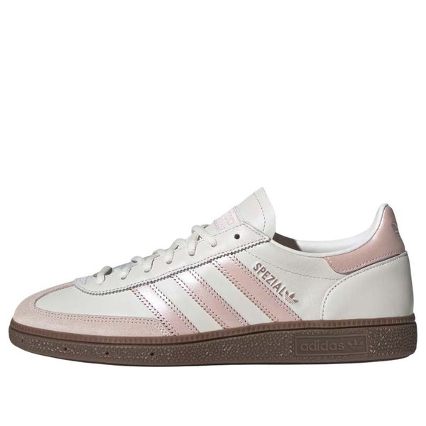 

Кроссовки handball spezial 'cloud white sandy pink' Adidas, белый