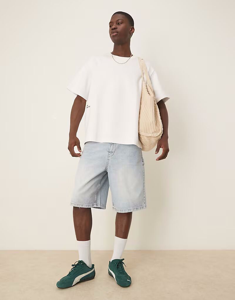 

Длинные джинсовые шорты в плотницком стиле ASOS DESIGN светло-голубого цвета