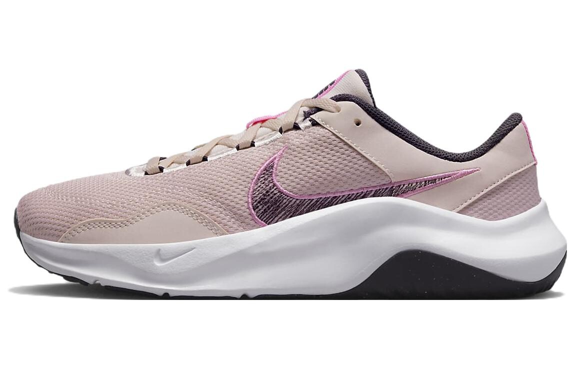 Кроссовки Nike Legend Essential для женщин