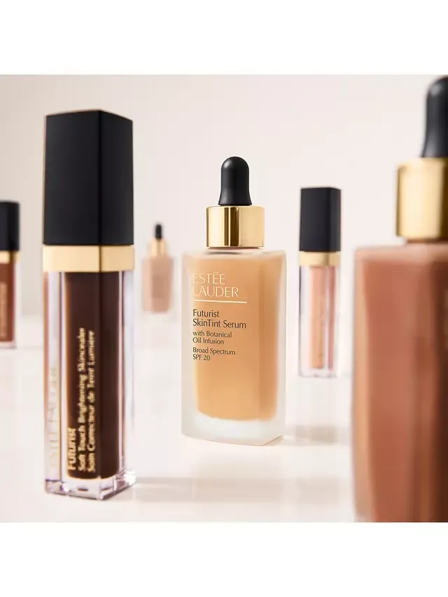 Футуристический осветляющий крем для кожи с мягким прикосновением Estée Lauder, 3 5C Medium — фото 4
